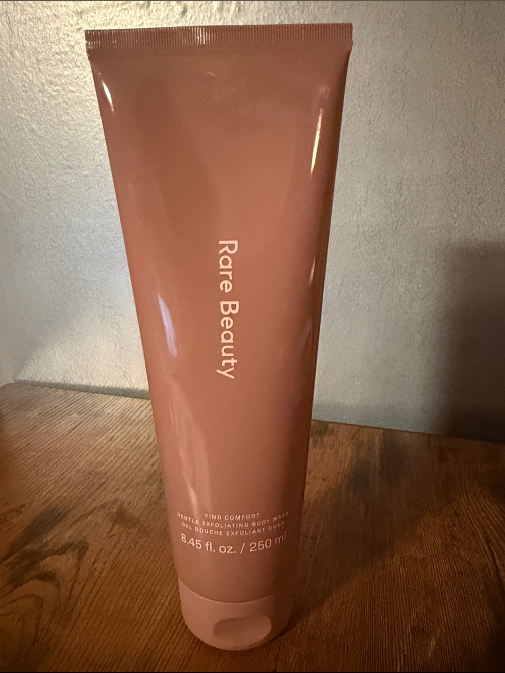 Rare Beauty Gentle Exfoliating Body Wash - New - 8.45 fl oz